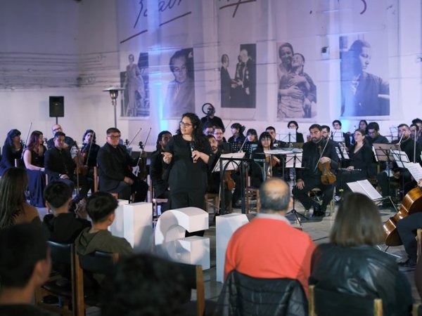 Universidad Gabriela Mistral realizó "Concierto desde el Nuevo Mundo" de la Orquesta Sinfónica UAHC